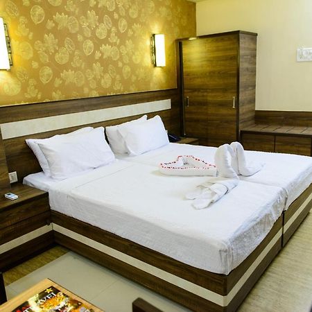 Hotel La Grace Márgáo Kültér fotó